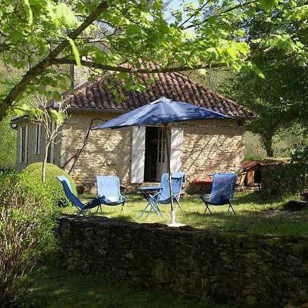 Cosy Holiday Home In Lantheuil With Garden Villefranche-du-Périgord Kültér fotó