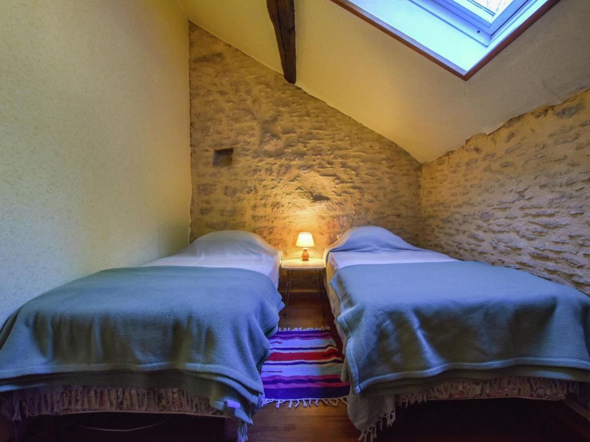 Cosy Holiday Home In Lantheuil With Garden Villefranche-du-Périgord Kültér fotó