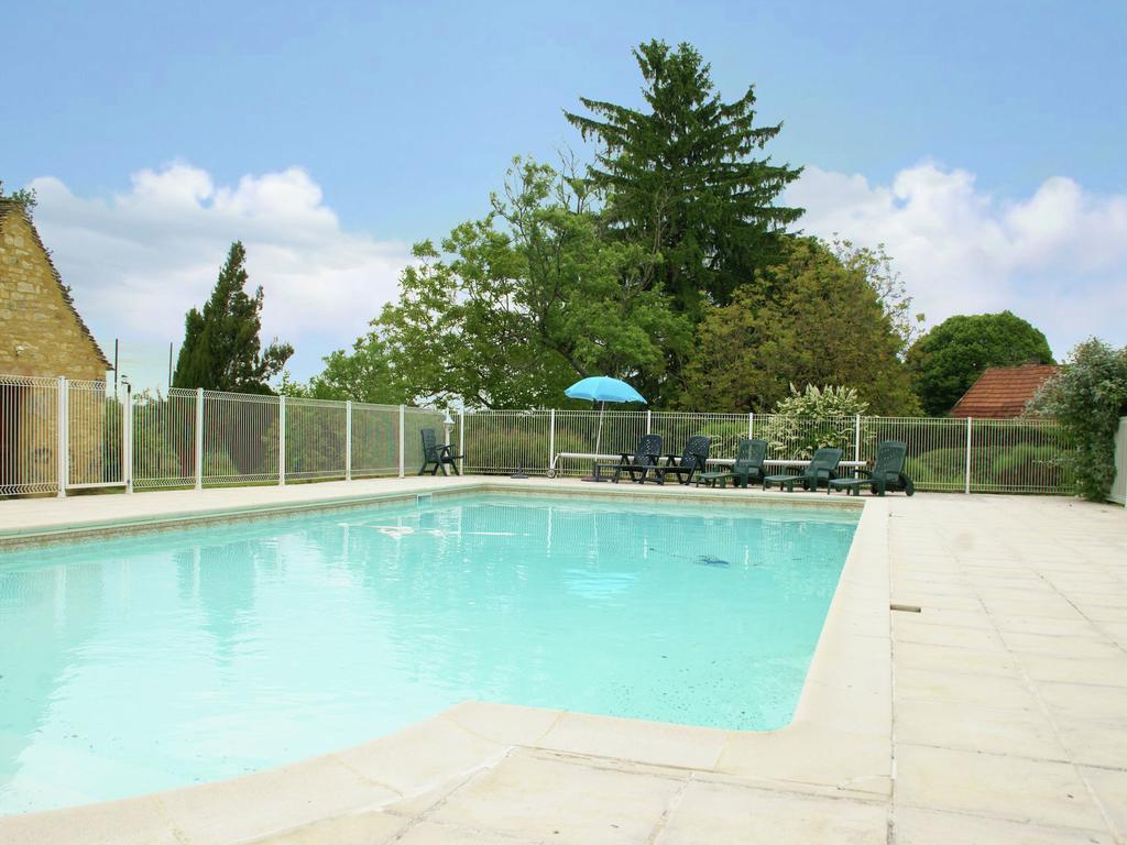 Cosy Holiday Home In Lantheuil With Garden Villefranche-du-Périgord Kültér fotó