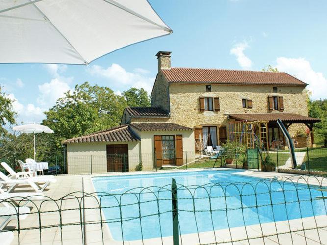Cosy Holiday Home In Lantheuil With Garden Villefranche-du-Périgord Kültér fotó